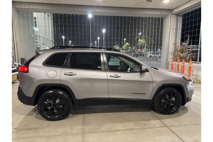 $14998 : Jeep Cherokee 2018 Latitude image 9