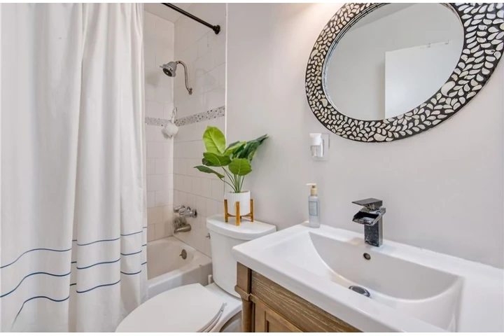 $3 : Casita de renta en Lawndale image 7