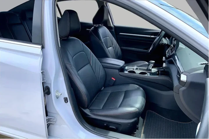 $24177 : Nissan Altima 2024 AWD 2.5 S image 9
