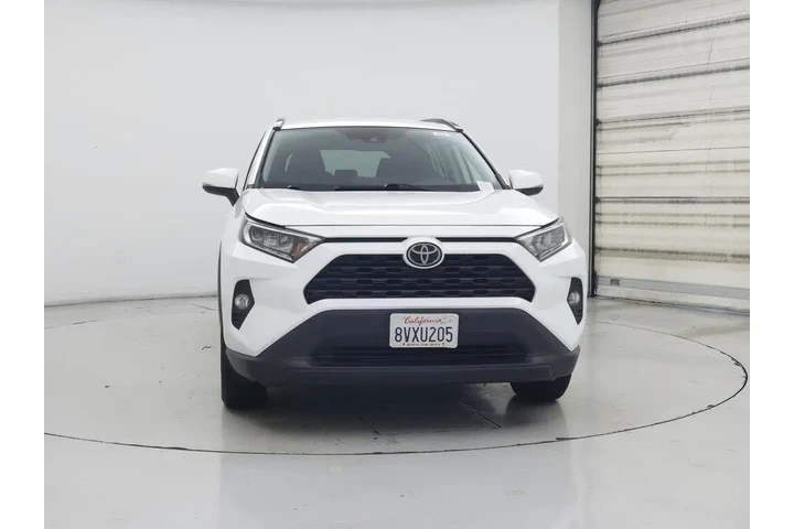 $27998 : Toyota RAV4 2021 AWD XLE 4dr image 5