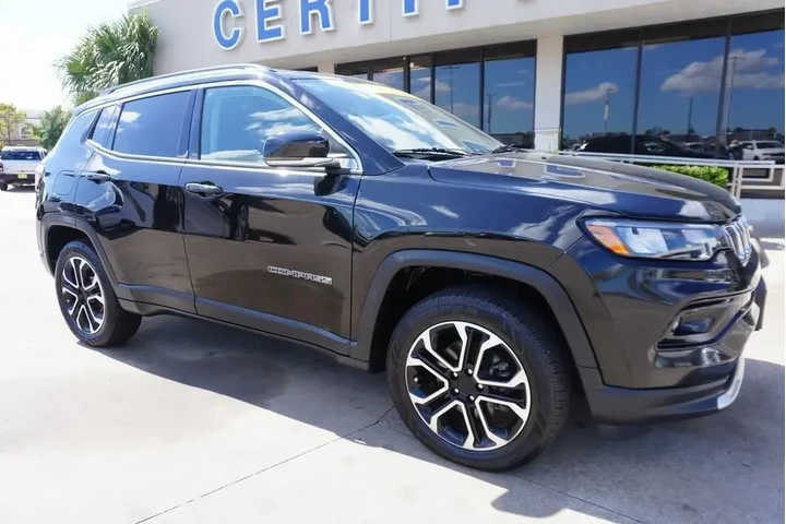 $20988 : Jeep Compass 2022 4x4 Limite image 1