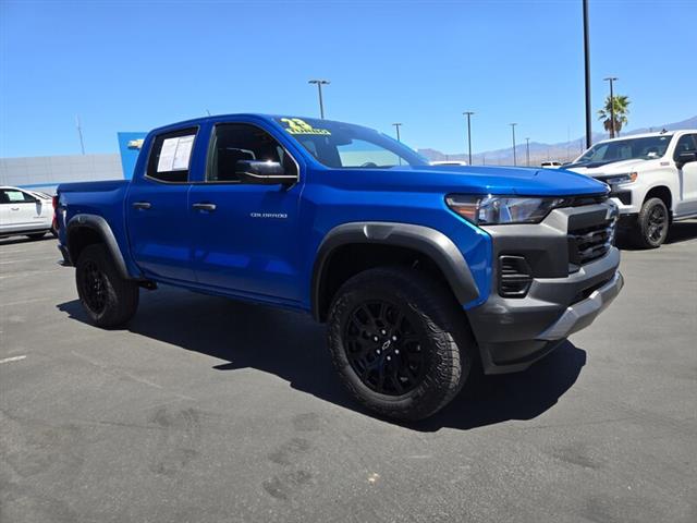 $37918 : Pre-Owned 2023 COLORADO 4WD T image 1