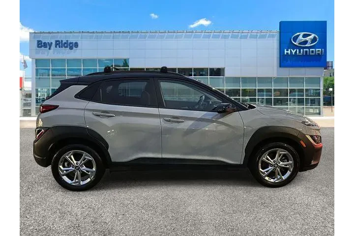 $16593 : Hyundai KONA 2023 AWD SEL 4d image 2