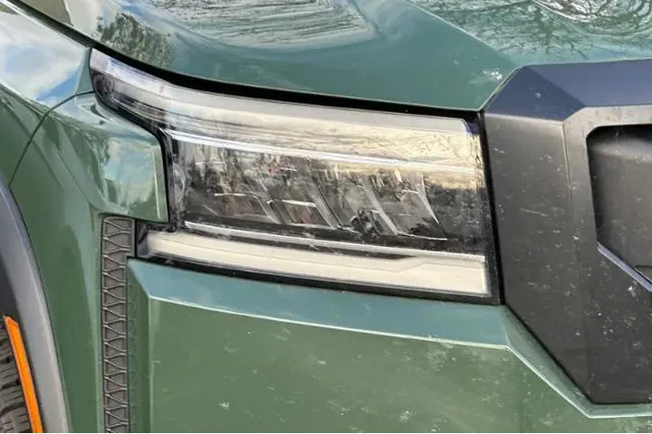 $27995 : Nissan Frontier 2022 4x4 PRO image 9