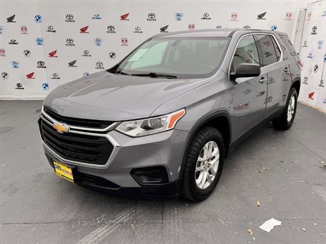 $20995 : Used 2020 Traverse FWD 4dr LS image 7