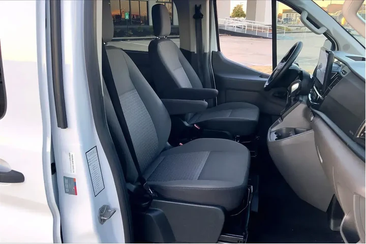 $38178 : Ford Transit 2023 350 XL 3dr image 9