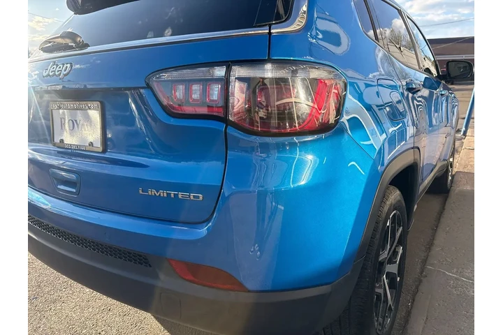 $24995 : 2025 Compass Limited 4x4 image 7