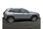 $9155 : Jeep Cherokee 2015 4x4 Latit thumbnail