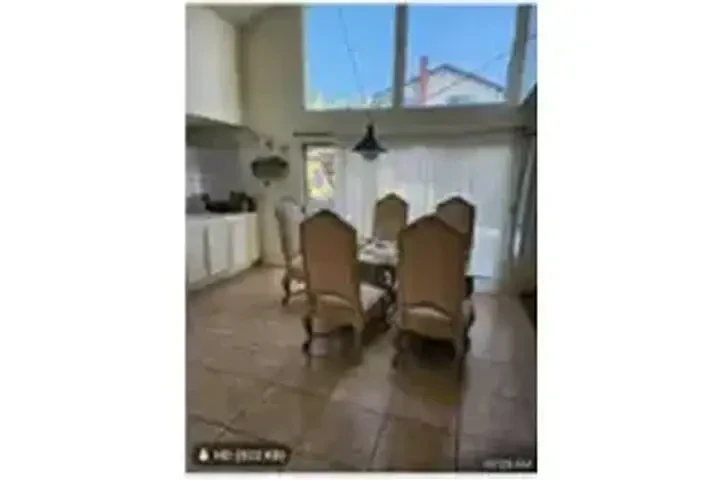 CUARTO EN RENTA image 6