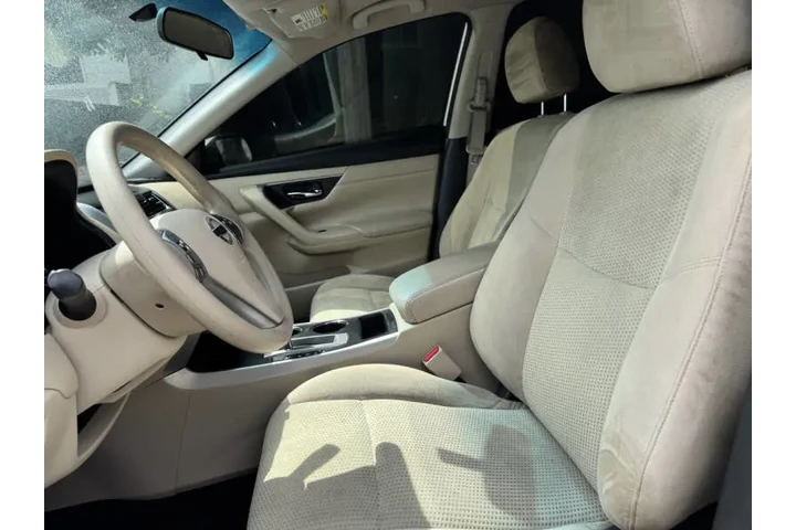 $5999 : 2015 Altima 2.5 S image 10