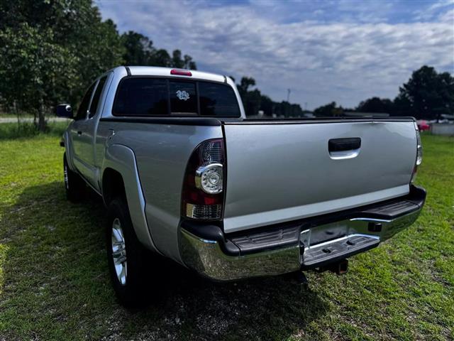 $15900 : 2013 TOYOTA TACOMA ACCESS CAB image 9