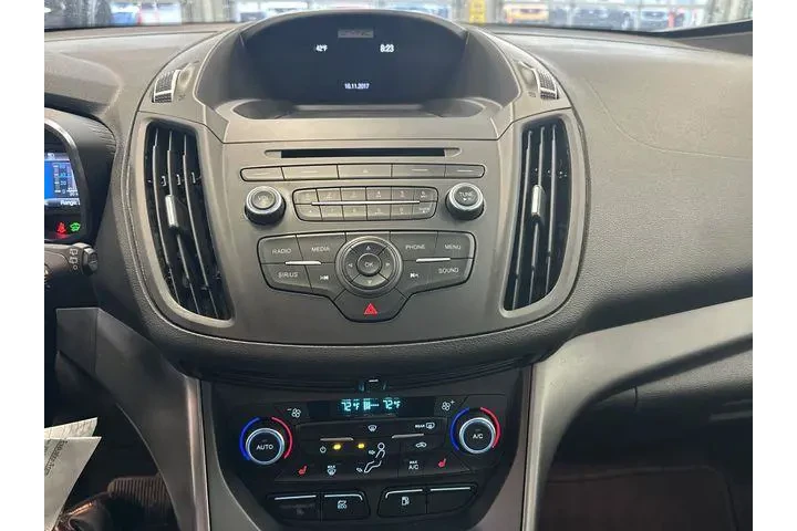 $13500 : Ford C-MAX Hybrid 2018 SE 4d image 3