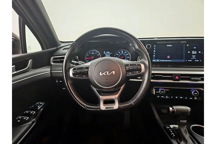 $23998 : Kia K5 2023 GT-Line 4dr Seda image 10