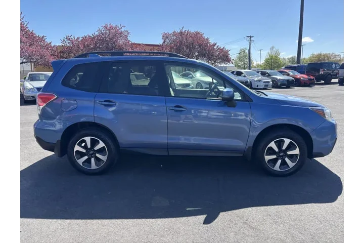 $8888 : 2017 Forester 2.5i Premium image 10
