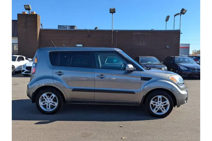 $5972 : 2011 Soul + image 5