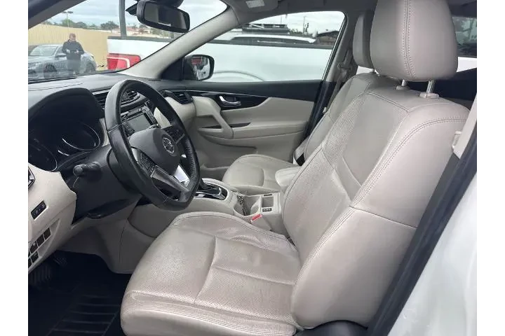 $17397 : Nissan Rogue Sport 2019 S 4d image 8