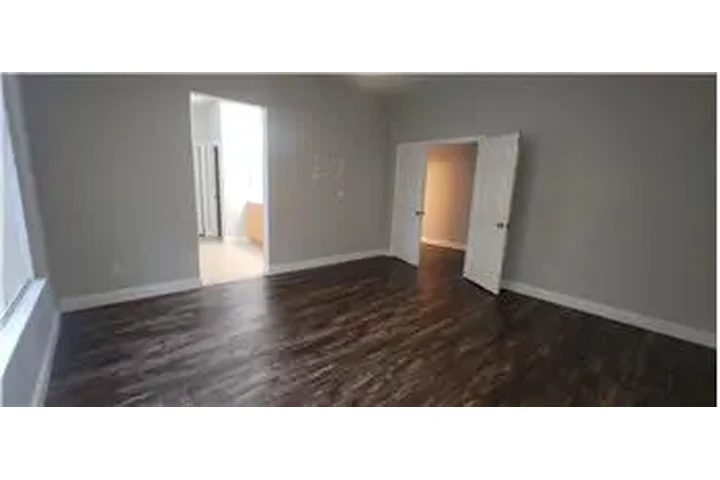 $3800 : Rental property with 5 bedro image 8