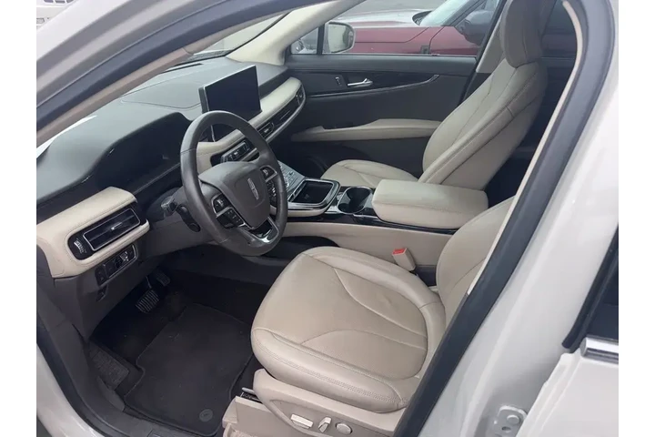 $31998 : Lincoln Nautilus 2022 Reserv image 2