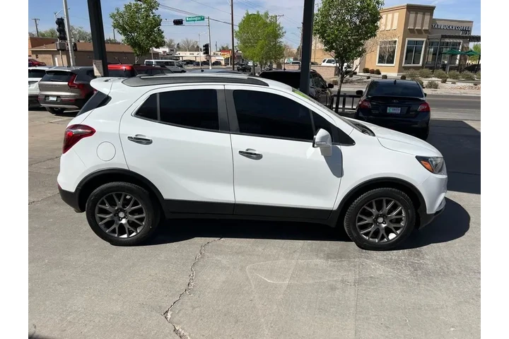 2019 Encore Sport Touring FWD image 4