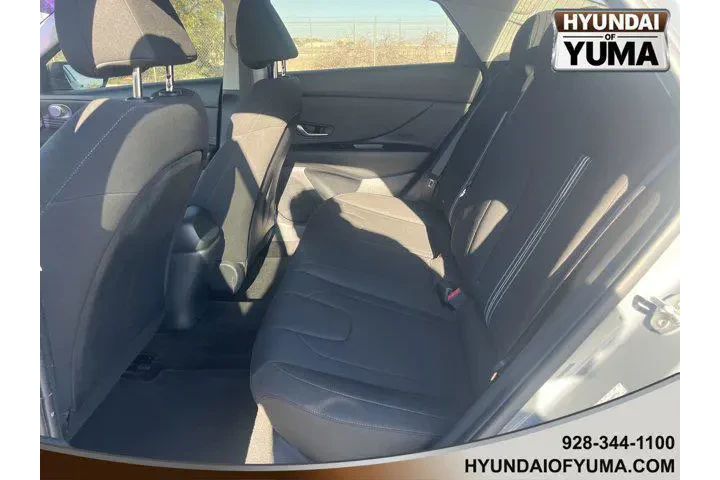 $21995 : Hyundai ELANTRA 2022 SEL 4dr image 6