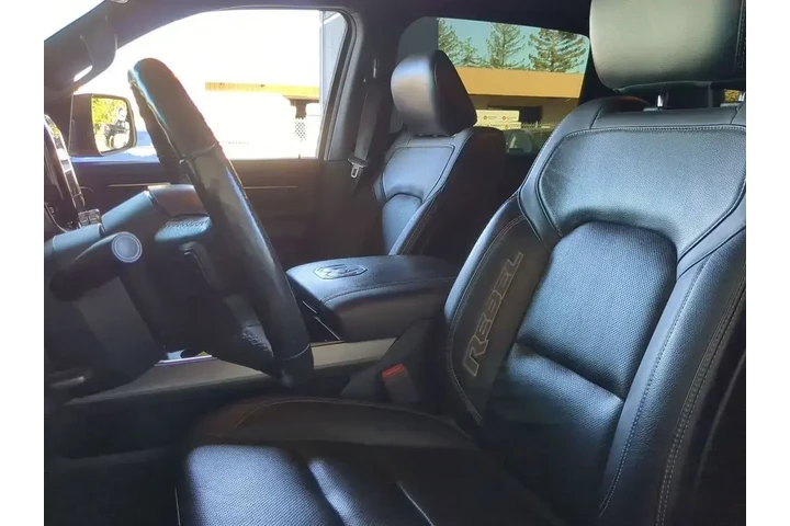 $32378 : Ram 1500 2020 4x4 Rebel 4dr image 6