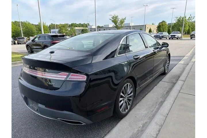 $15548 : Lincoln MKZ 2018 Premiere 4d image 4