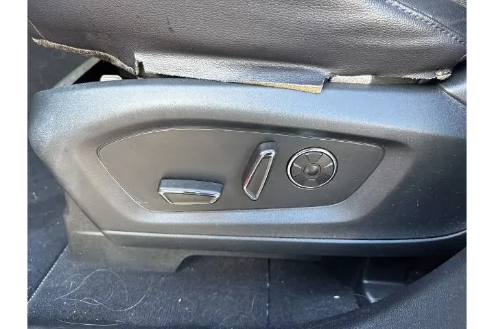 $34461 : Ford Explorer 2020 AWD ST 4d image 7