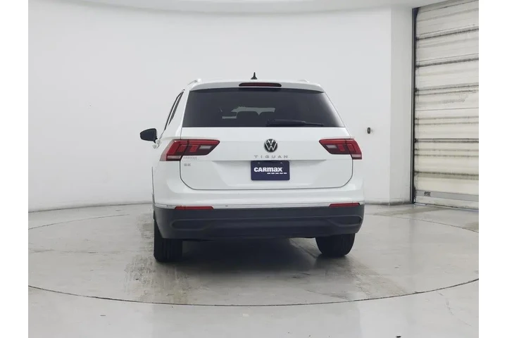 $21998 : Volkswagen Tiguan 2024 SE 4d image 6