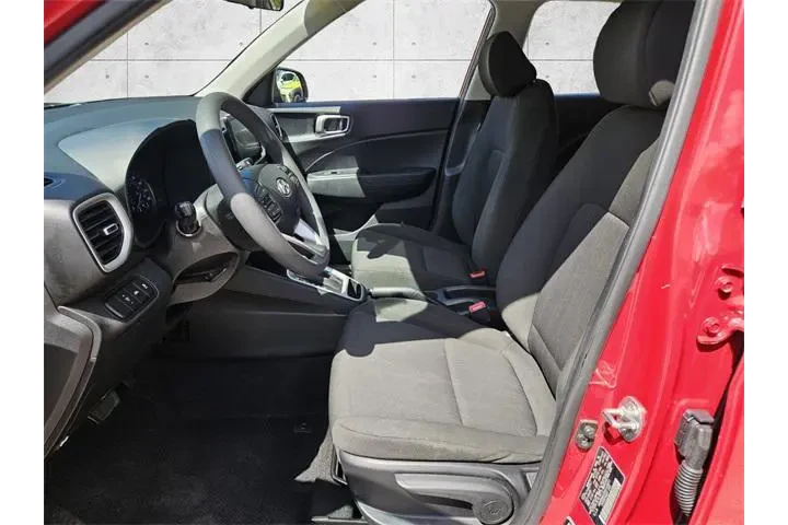 $14670 : Hyundai VENUE 2022 SE 4dr Cr image 3