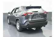 $25995 : Toyota RAV4 2024 LE 4dr SUV thumbnail