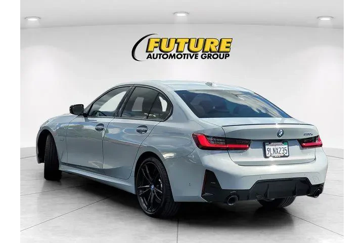 $33988 : BMW 3 Series 2024 330e 4dr S image 6