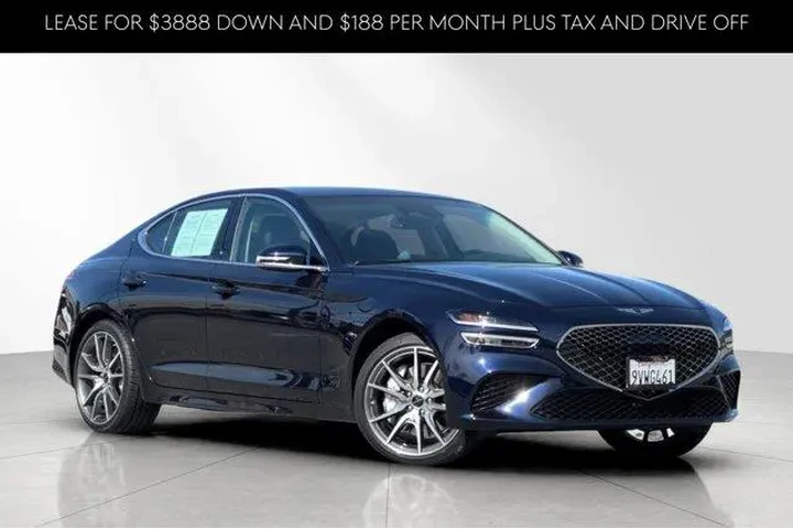 $39463 : Genesis G70 2026 2.5T Standa image 1
