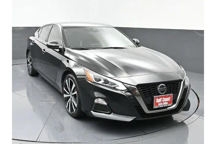 $21194 : Nissan Altima 2022 2.5 SR 4d image 3