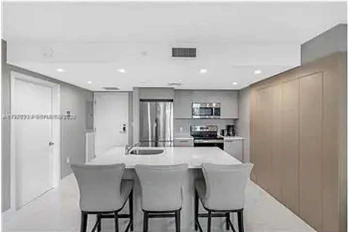 $5250 : Rental property with 2 bedro image 6