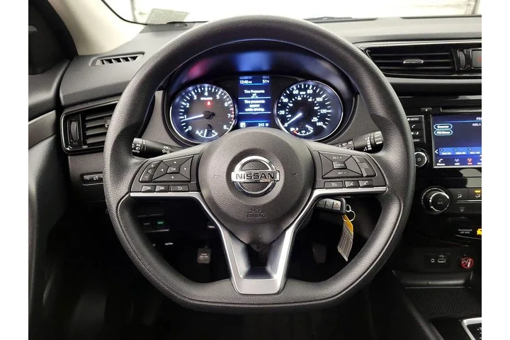 $18998 : Nissan Rogue Sport 2022 S 4d image 10