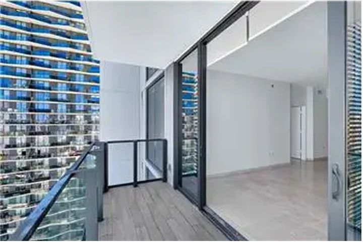 $6100 : Rental property with 2 bedro image 4