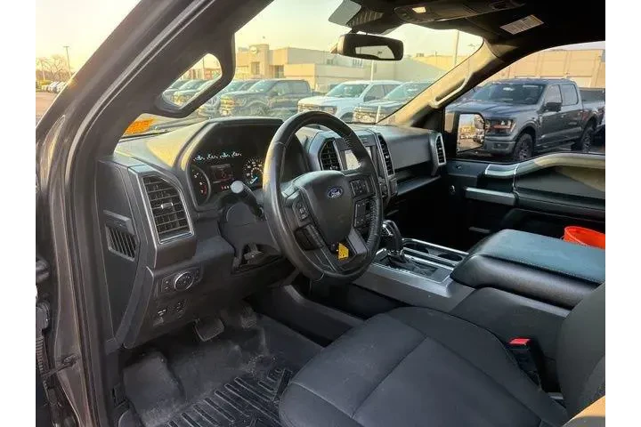 $24000 : Ford F-150 2019 4x4 XL 4dr S image 9