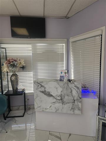 VENDO BEAUTYSALON image 1