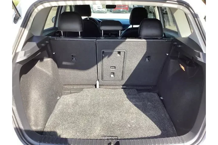 Volkswagen Taos 2022 SE 4dr image 10