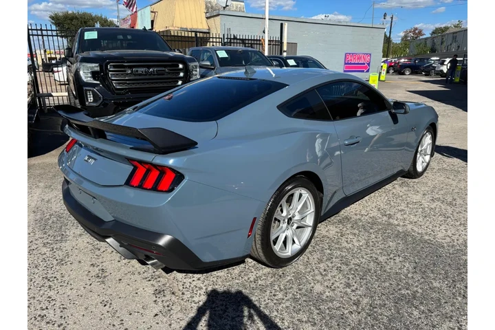 2024 Mustang GT Premium Fastb image 6