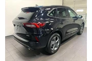 $25488 : Ford Escape 2023 AWD ST-Line thumbnail