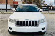 $7899 : 2011 Grand Cherokee Laredo X thumbnail