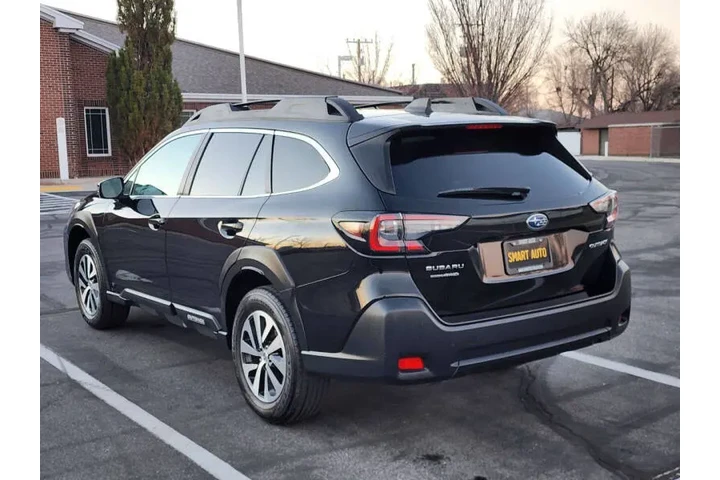 $22300 : 2023 Outback Premium image 7