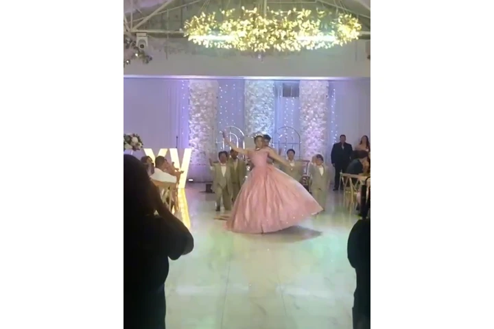 Maestra de vals image 2