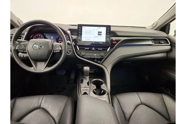 $30998 : Toyota Camry 2023 XSE V6 4dr image 9