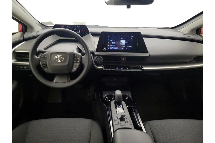 $28998 : Toyota Prius 2025 LE 4dr Hat image 9