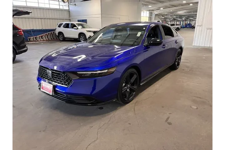 $29579 : Honda Accord Hybrid 2024 Spo image 7