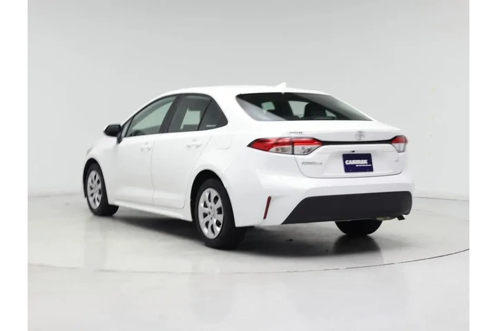 $20998 : Toyota Corolla 2024 LE 4dr S image 2