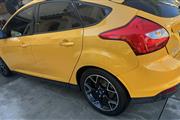 $4500 : Ford Focus SE Hatchback thumbnail