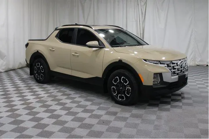 $29988 : Hyundai SANTA CRUZ 2023 AWD image 1